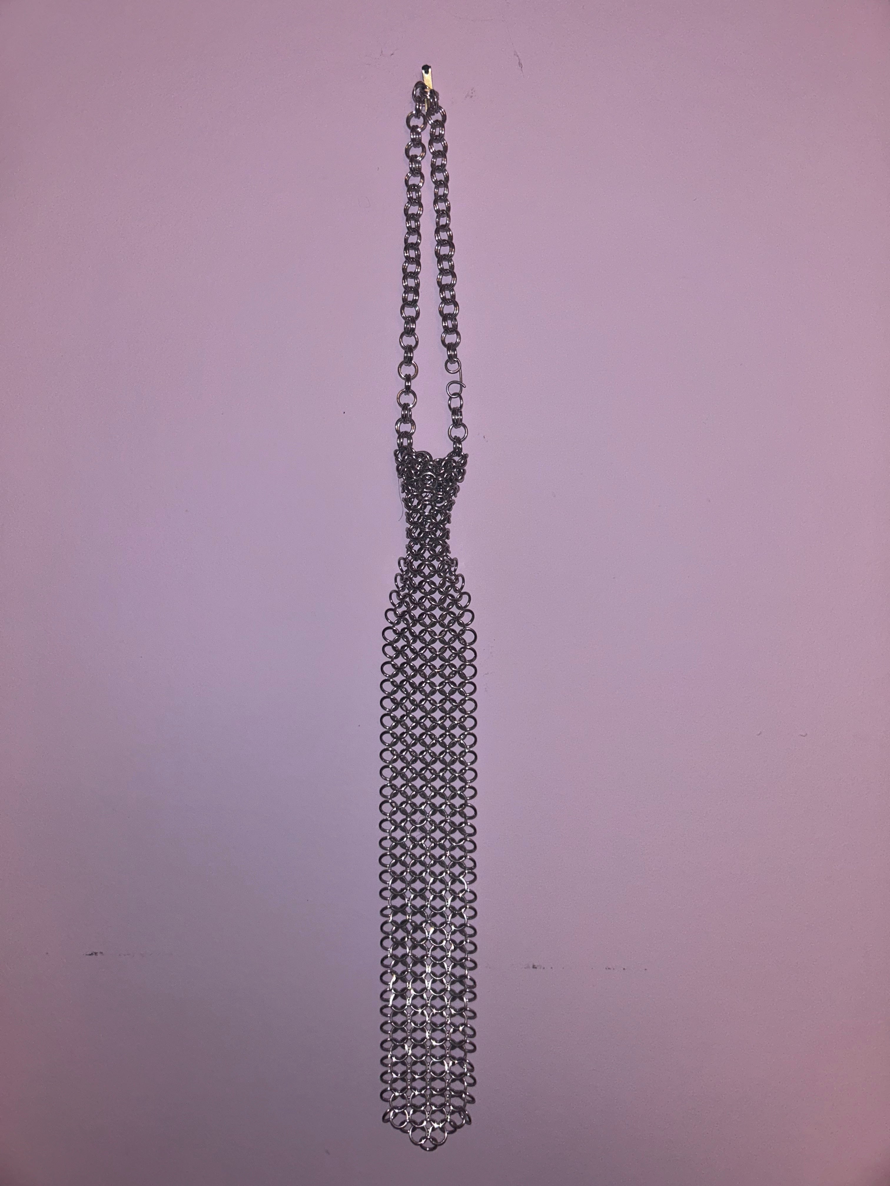 Chainmail tie